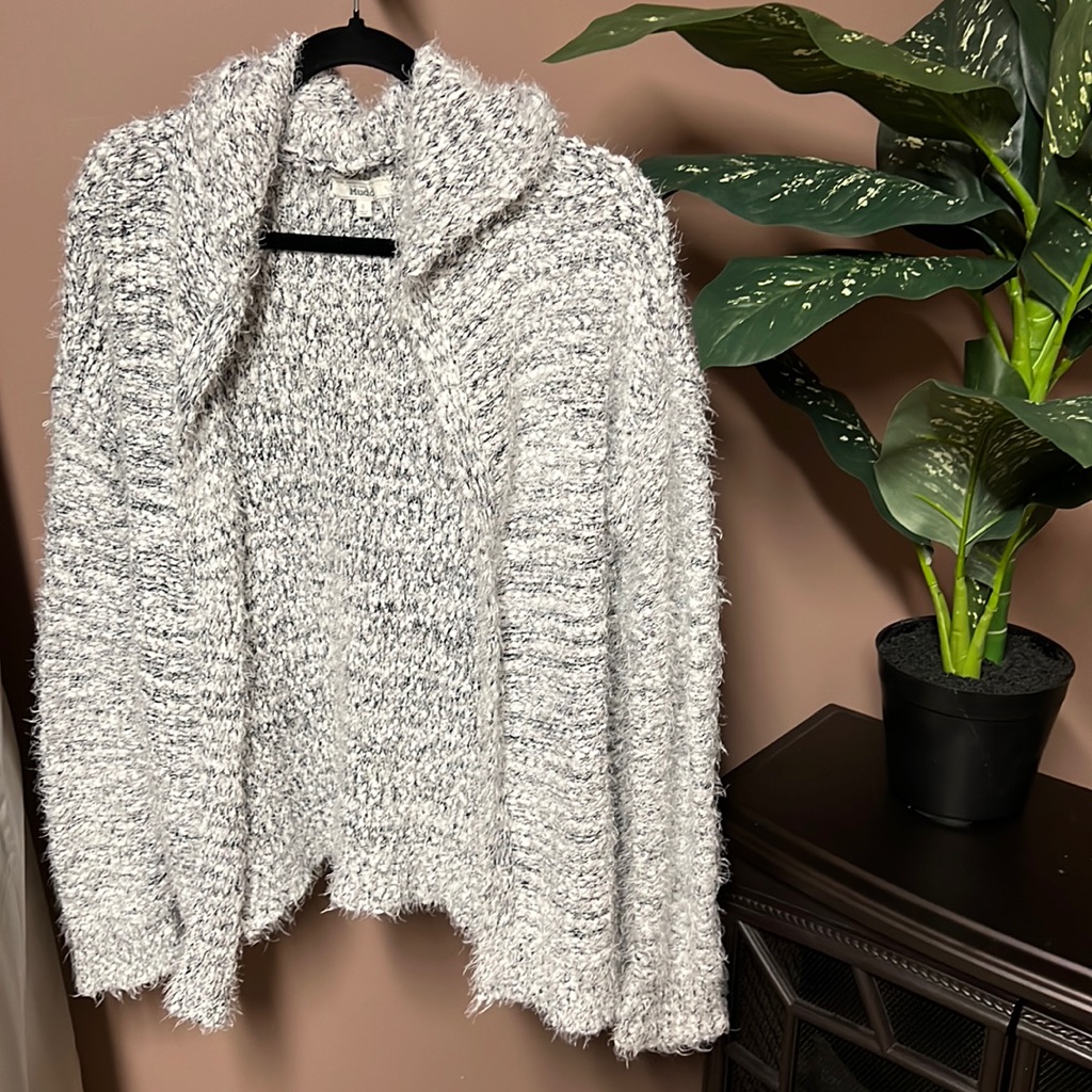 Mudd Sweater.